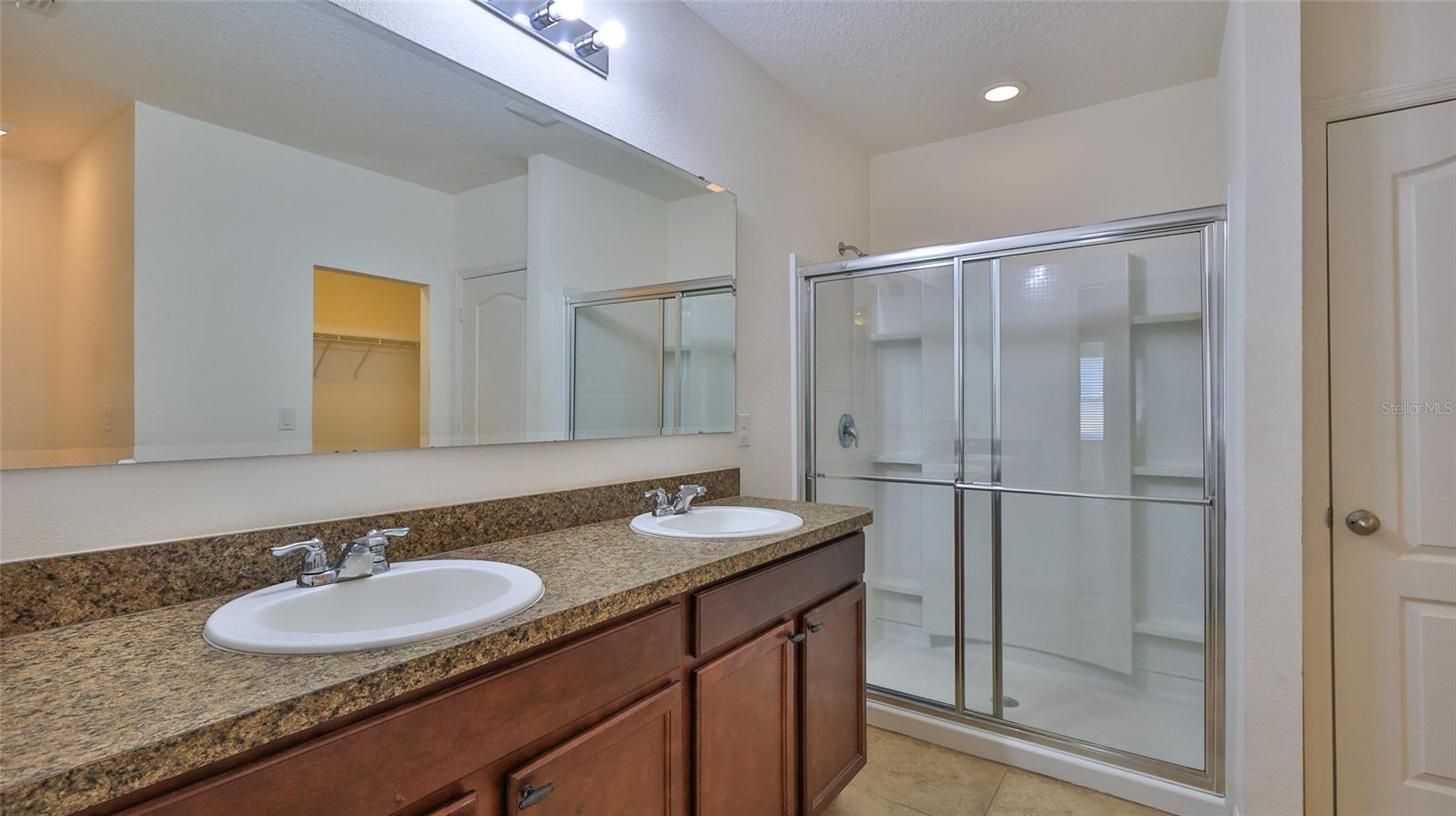 346 ADMIRALTY CT, EDGEWATER, FL — photo 21