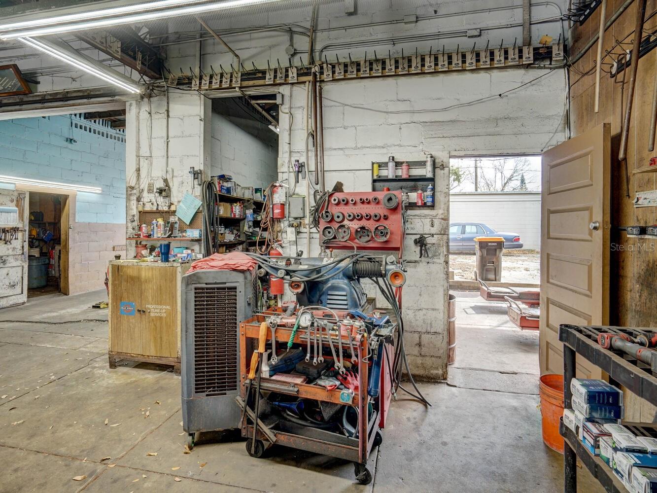 0 MASTER MECHANICS OF NEW PORT RICHEY, INC. BLVD, NEW PORT RICHEY, FL — photo 28