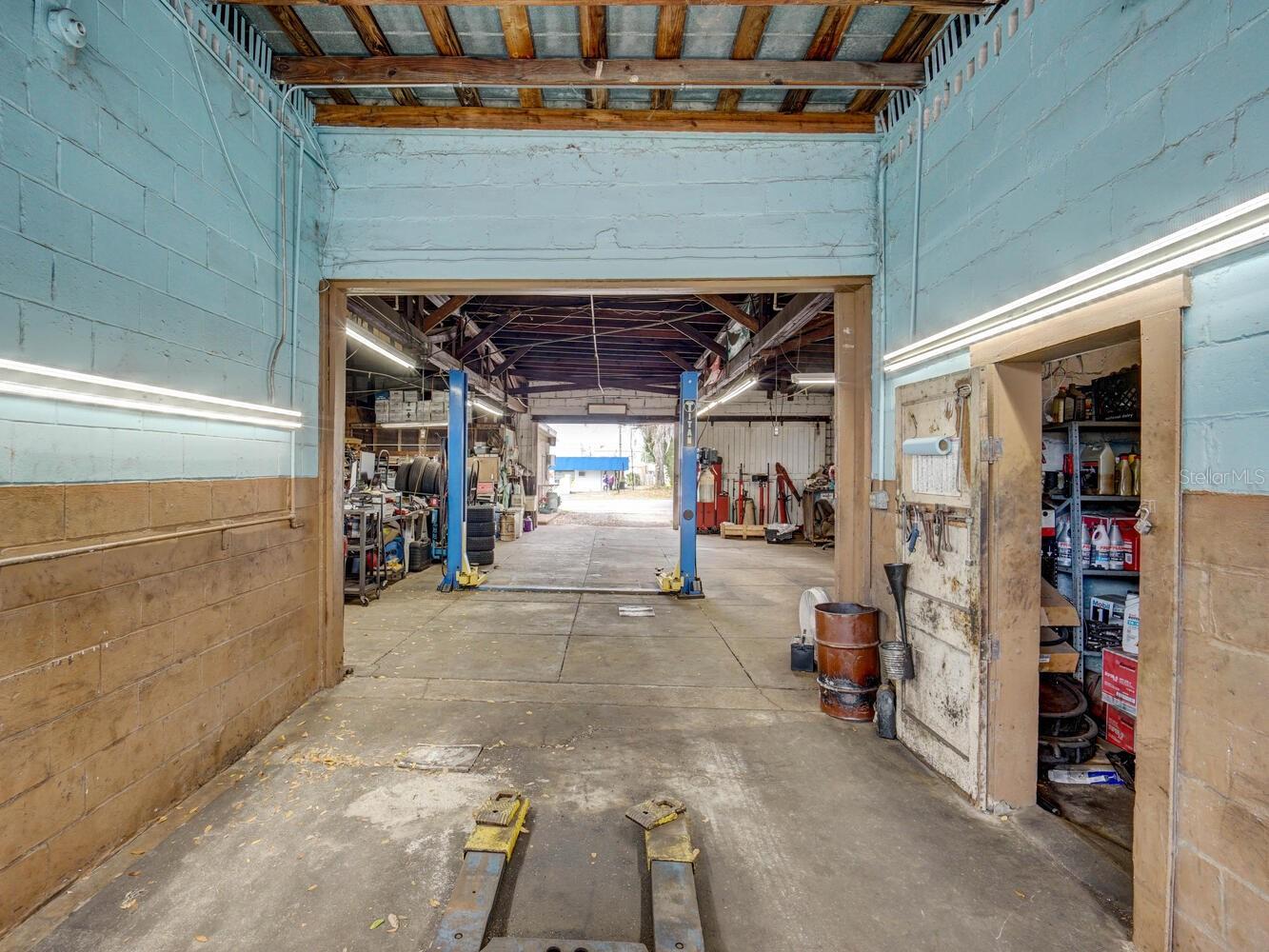 0 MASTER MECHANICS OF NEW PORT RICHEY, INC. BLVD, NEW PORT RICHEY, FL — photo 31