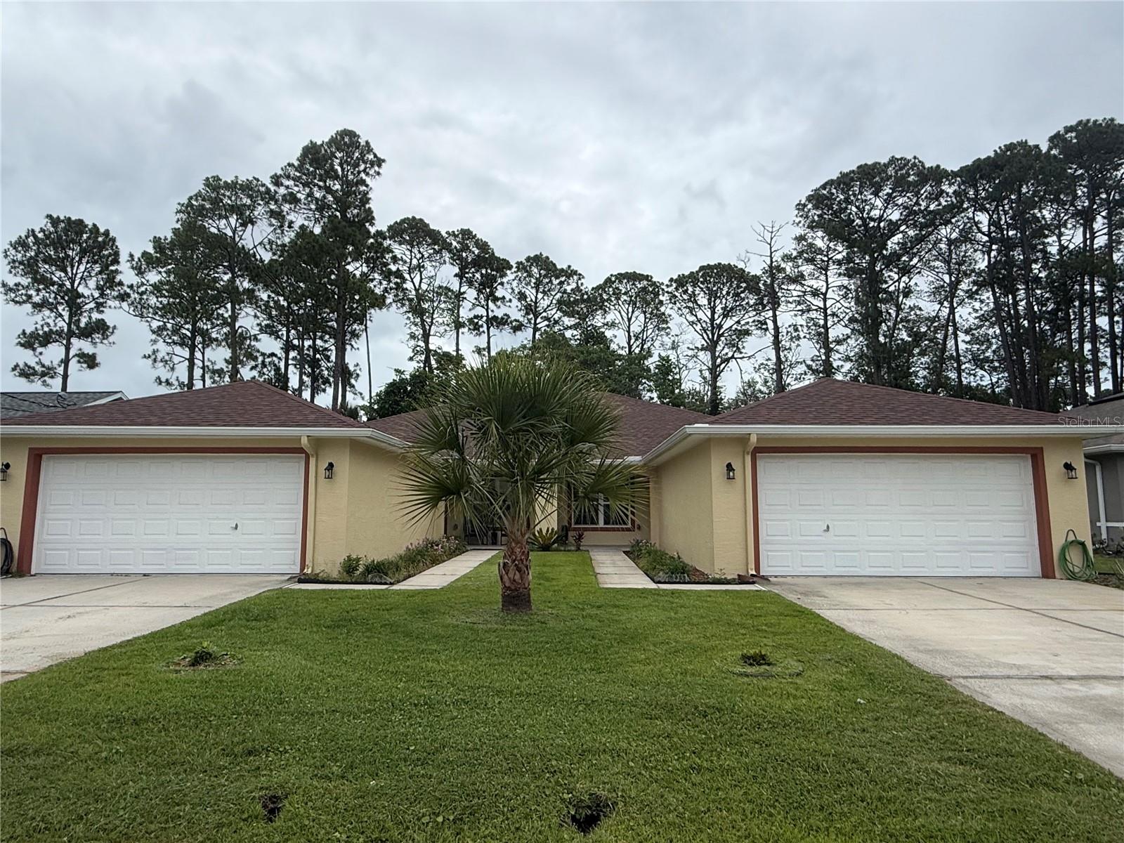 25 FARNELL LN #B, PALM COAST, FL