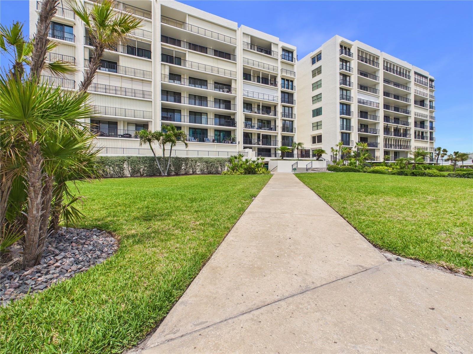 1400 GULF BLVD #212, CLEARWATER BEACH, FL — photo 3
