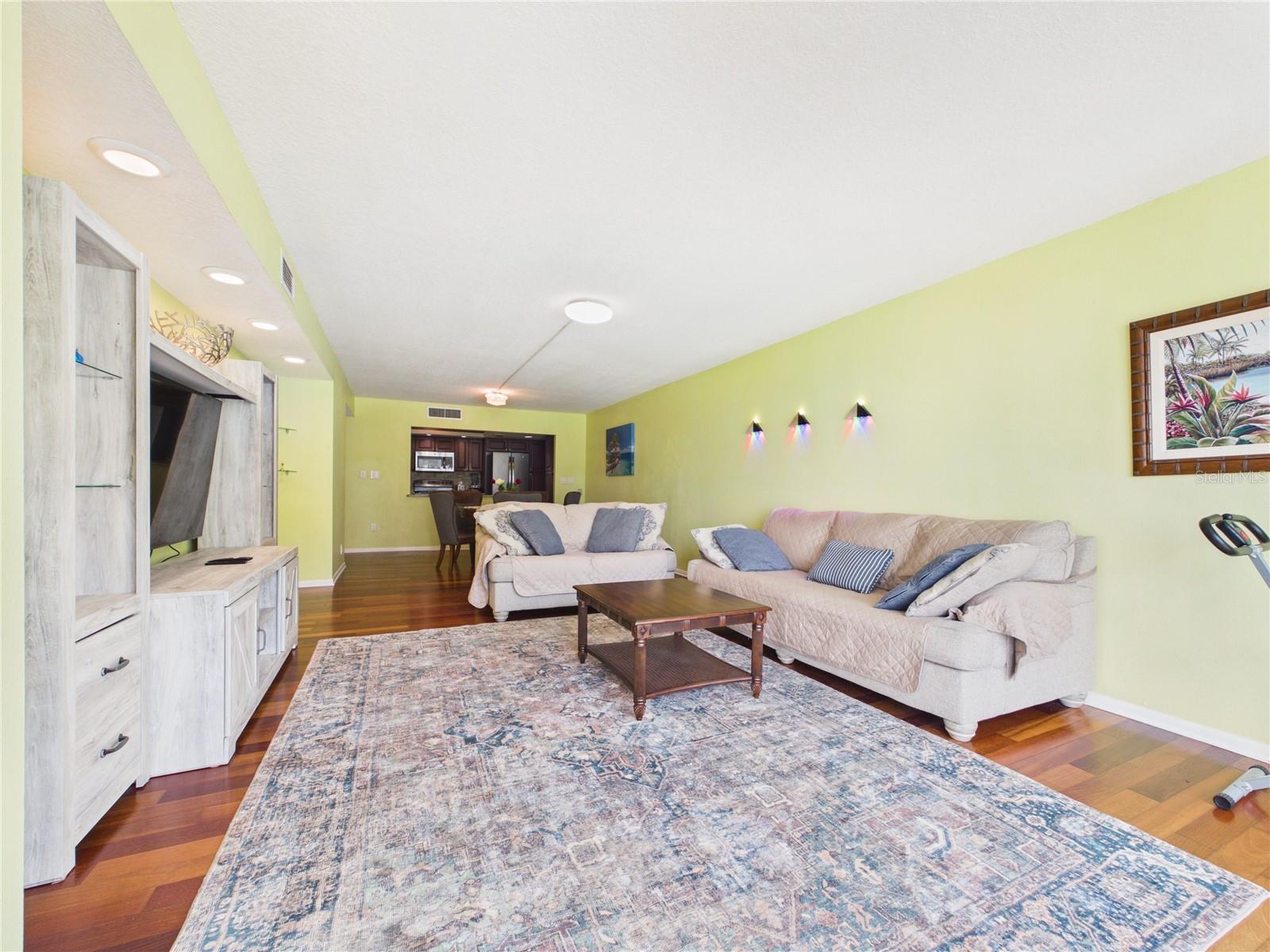1400 GULF BLVD #212, CLEARWATER BEACH, FL — photo 6