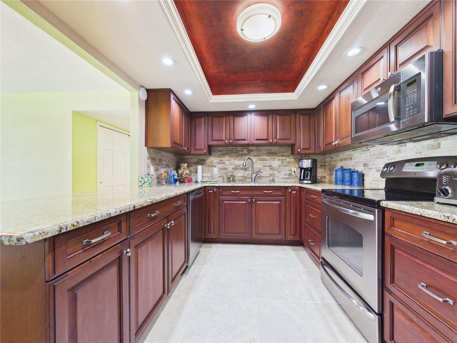 1400 GULF BLVD #212, CLEARWATER BEACH, FL — photo 9