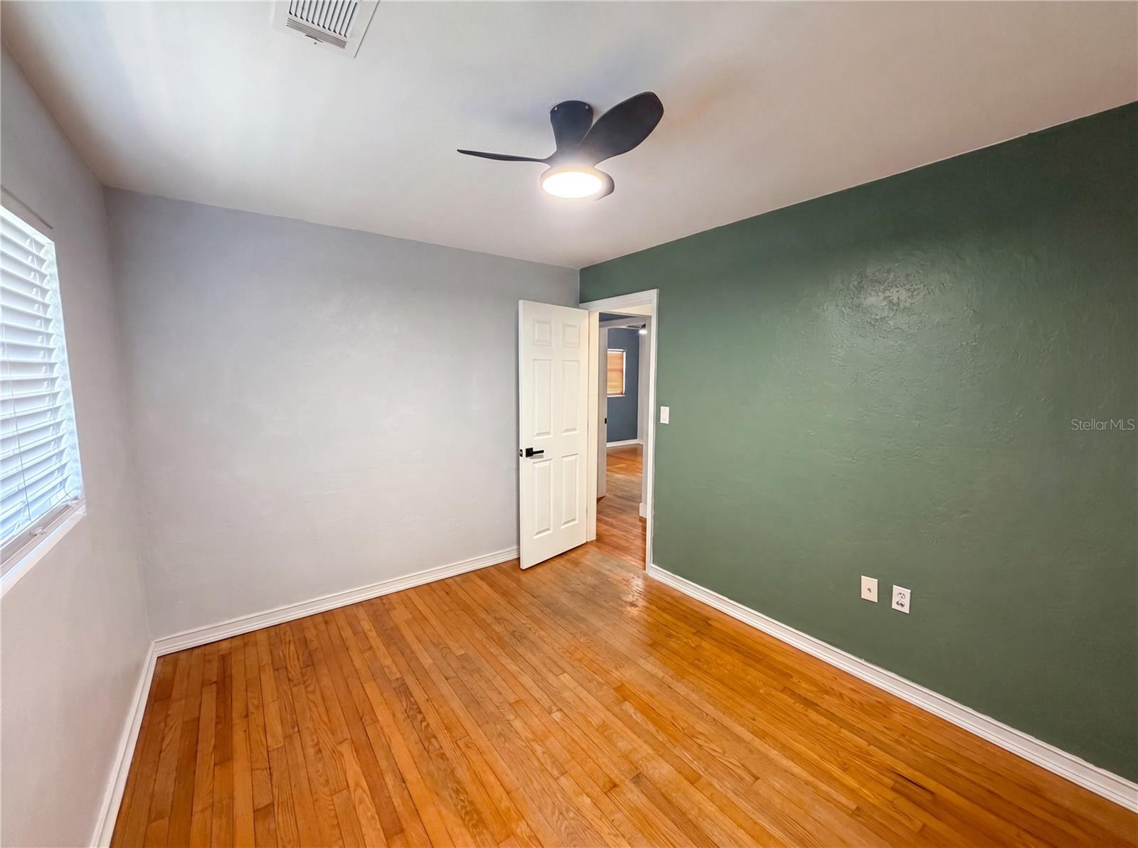 820 E WISCONSIN AVE, DELAND, FL — photo 12