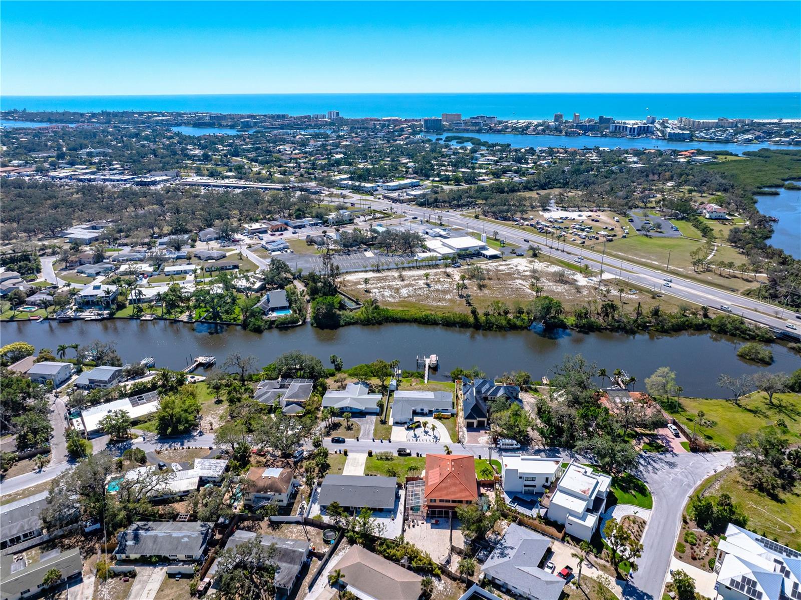 2119 & 2125 MONTCLAIR DR #1 & 2, SARASOTA, FL — photo 12