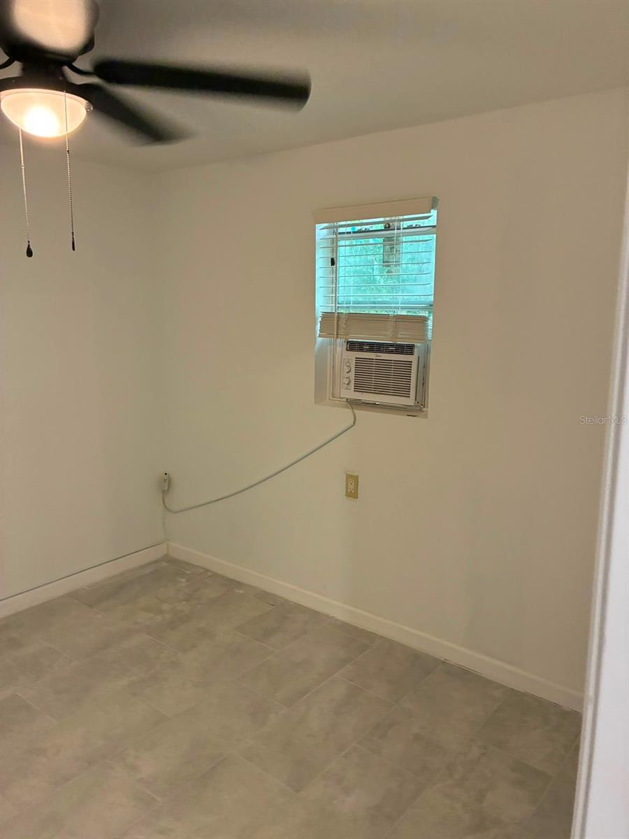 106 PENNSYLVANIA AVE, POMONA PARK, FL — photo 12