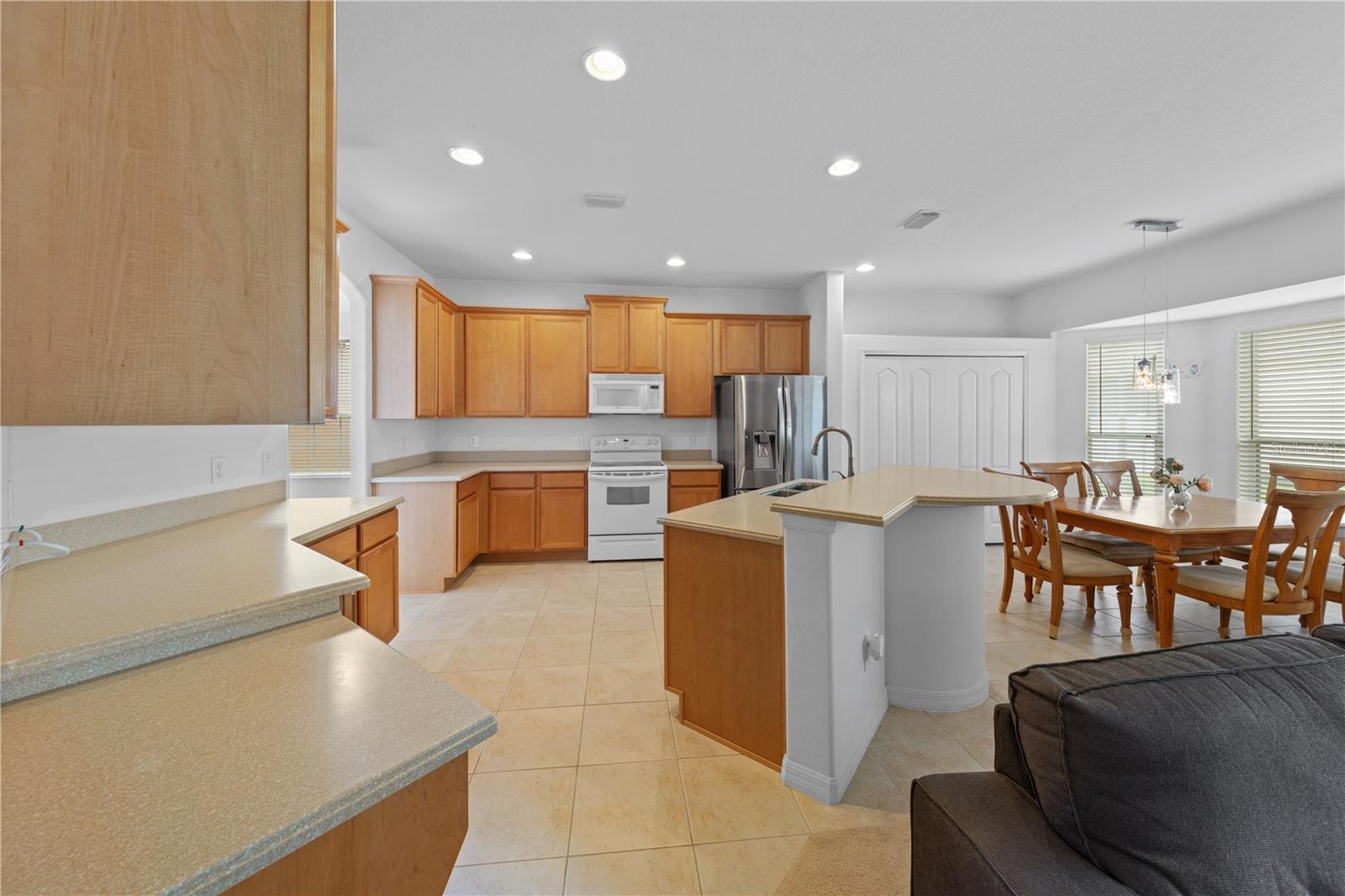 212 KAYS LANDING DR, SANFORD, FL — photo 17