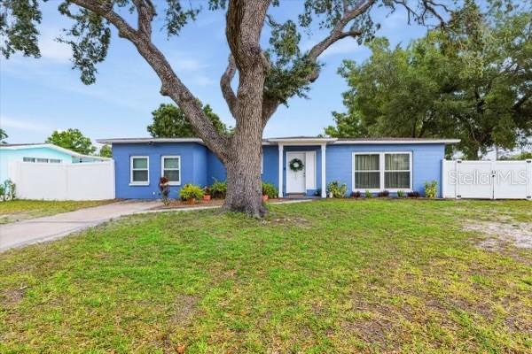 4601 N EMERALD AVE, TAMPA, FL — photo 2