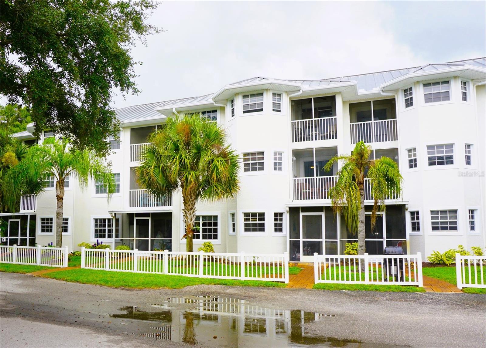 2077 WETLAND PT #1301, LUTZ, FL