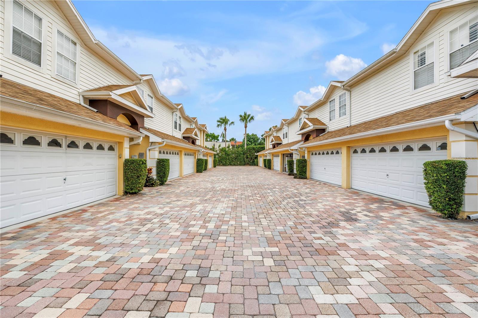2982 ESTANCIA PL, CLEARWATER, FL — photo 44