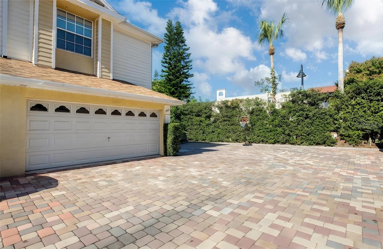 2982 ESTANCIA PL, CLEARWATER, FL — photo 2