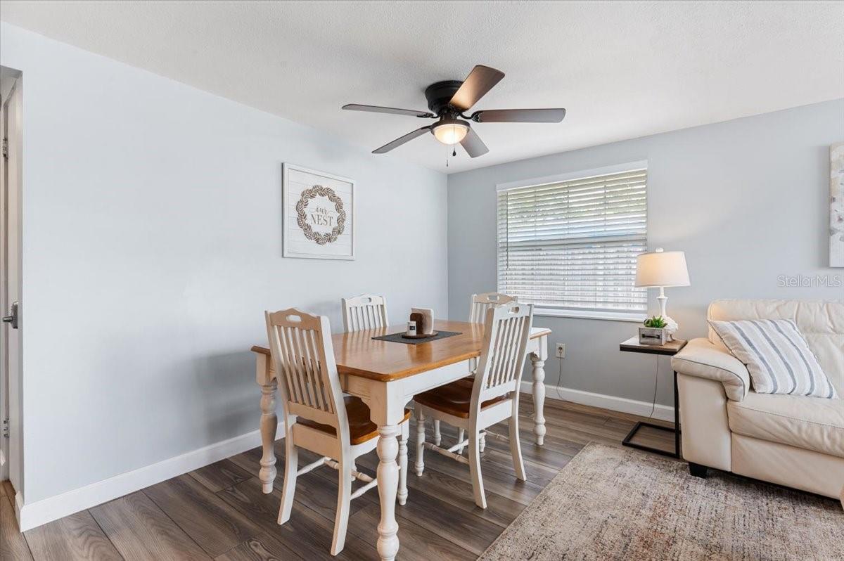 980 CHARLOTTE AVE, SARASOTA, FL — photo 9