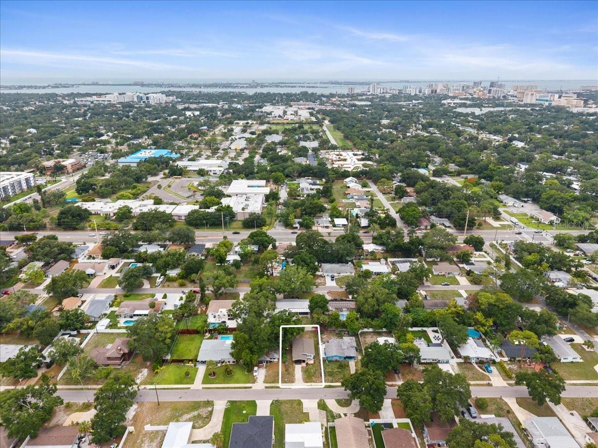 980 CHARLOTTE AVE, SARASOTA, FL — photo 26