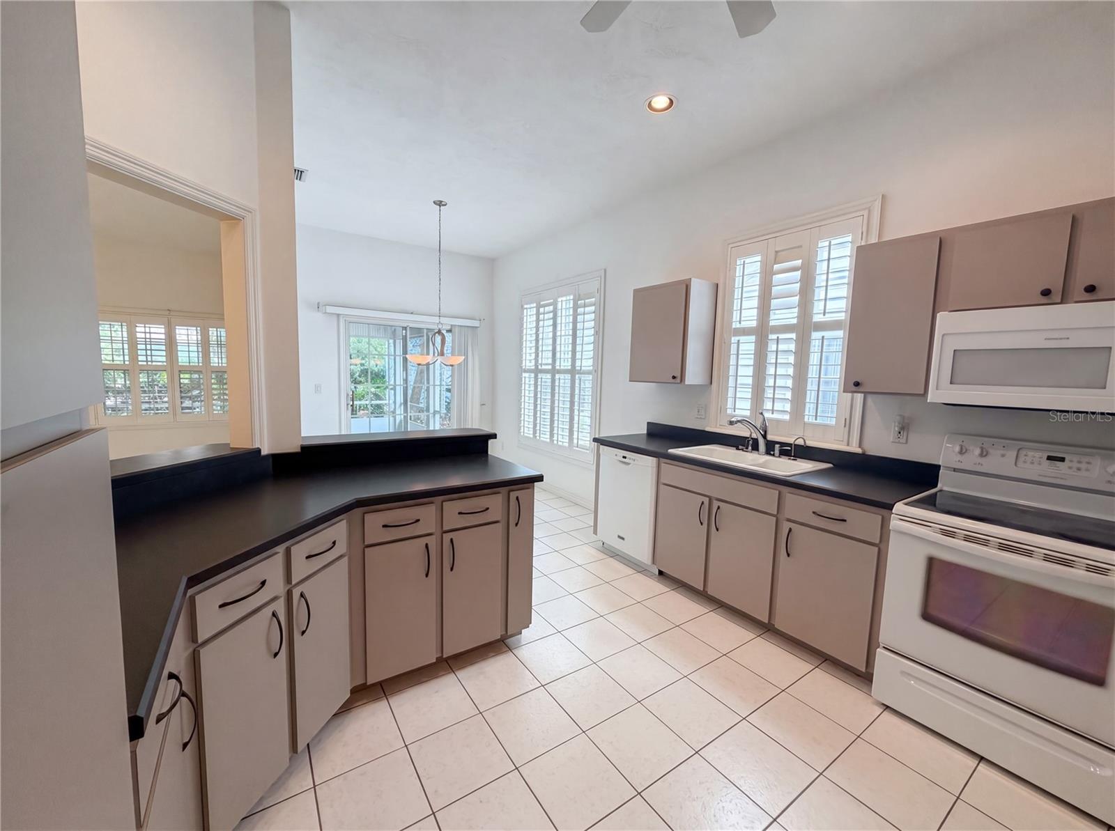 3319 NEWBLISS CIR, ORMOND BEACH, FL — photo 9