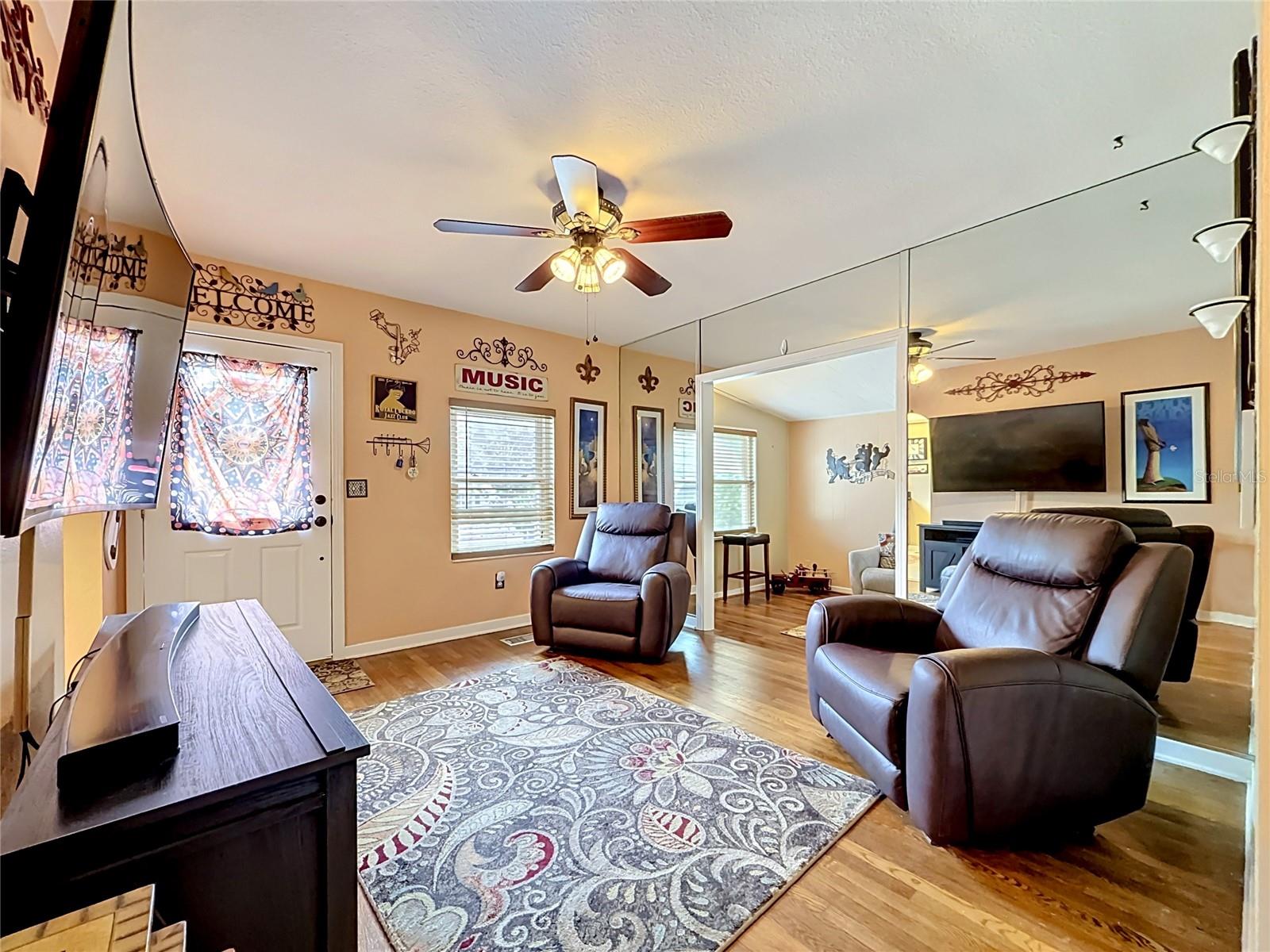 2045 BROADWAY, CLEARWATER, FL — photo 6