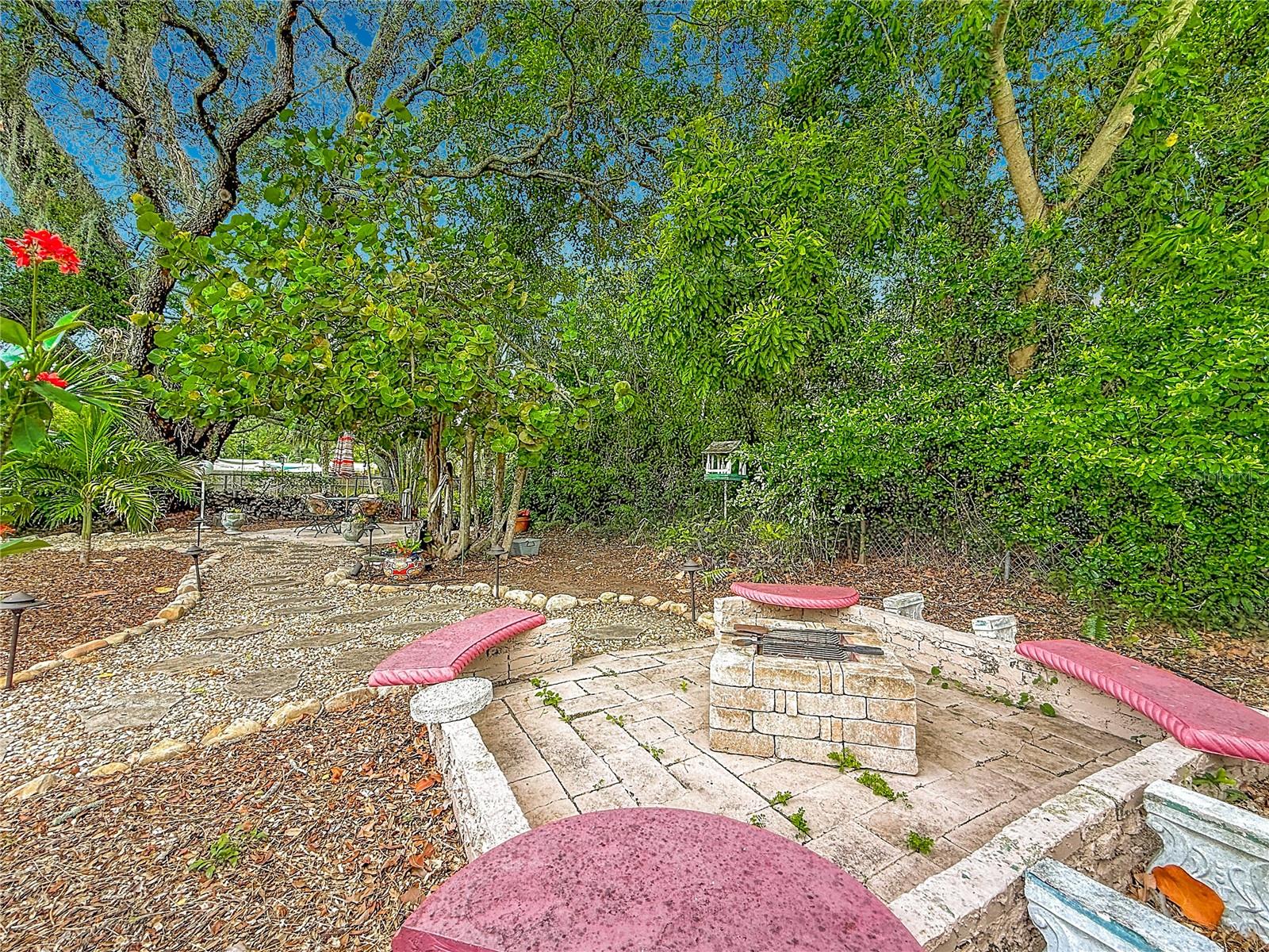2045 BROADWAY, CLEARWATER, FL — photo 38