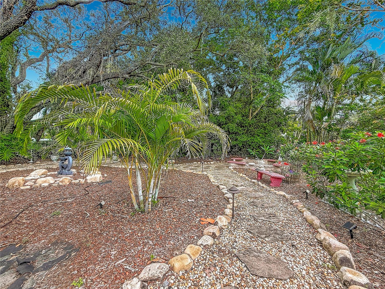 2045 BROADWAY, CLEARWATER, FL — photo 40