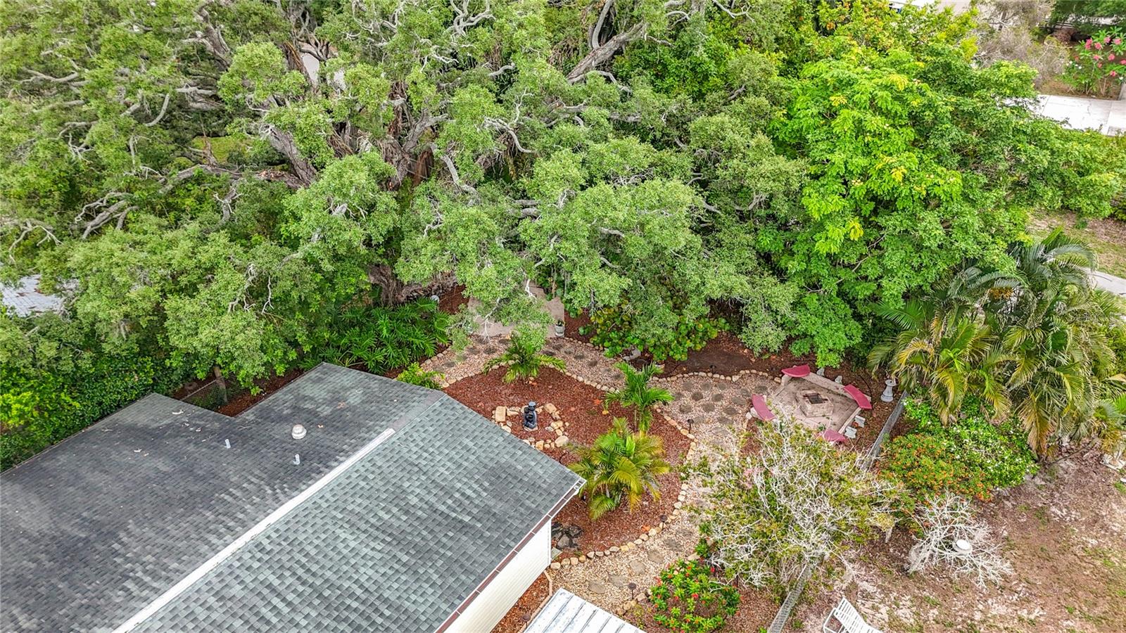 2045 BROADWAY, CLEARWATER, FL — photo 41