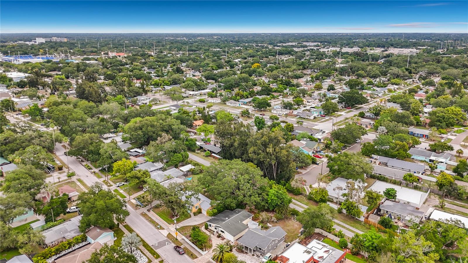 2045 BROADWAY, CLEARWATER, FL — photo 43