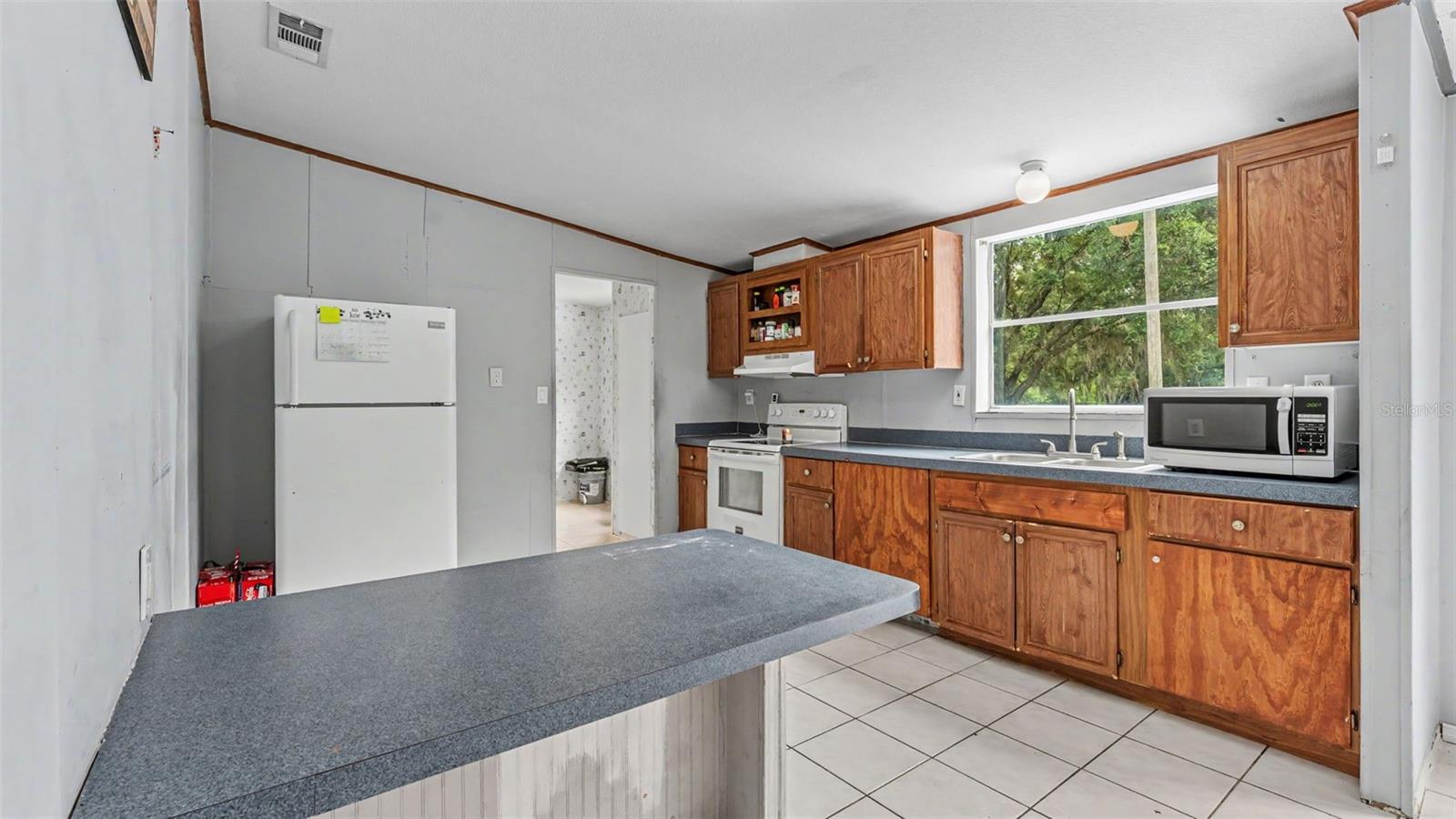 4736 WALNUT CIR S, LAKELAND, FL — photo 12