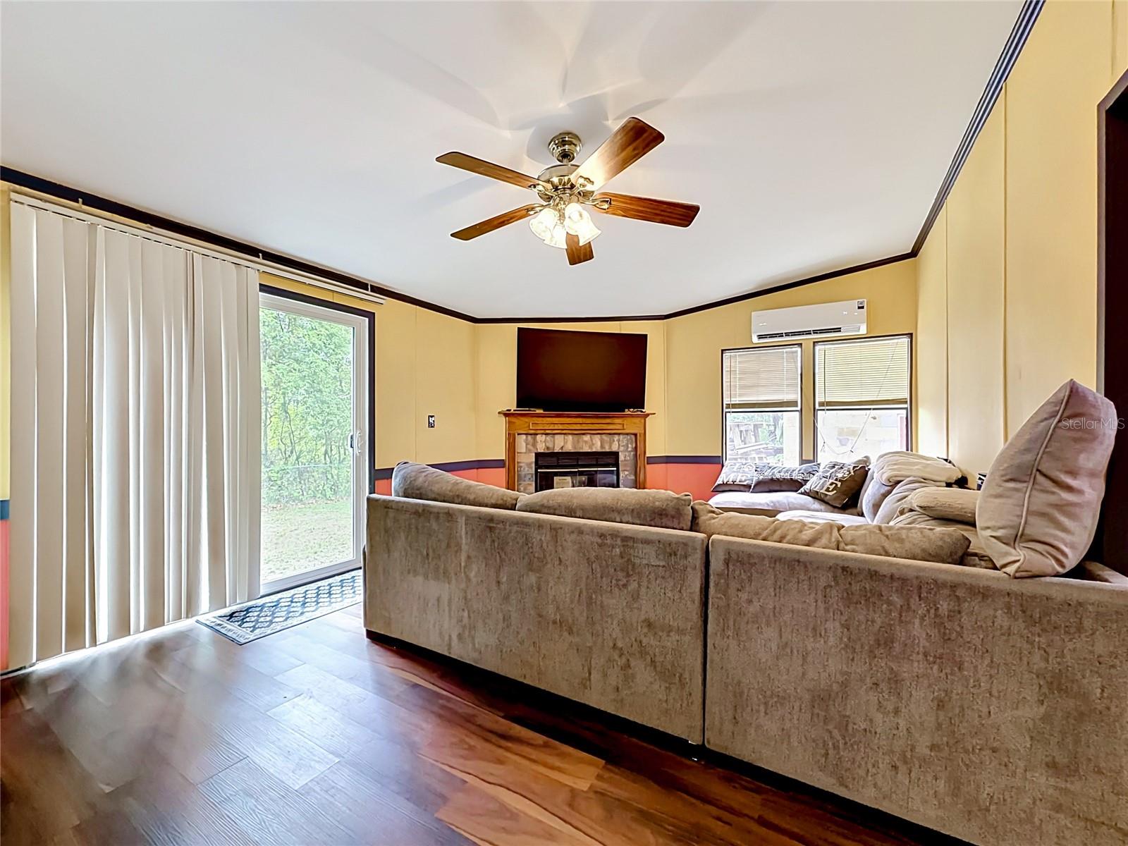 4300 NE 132ND CT, SILVER SPRINGS, FL — photo 14