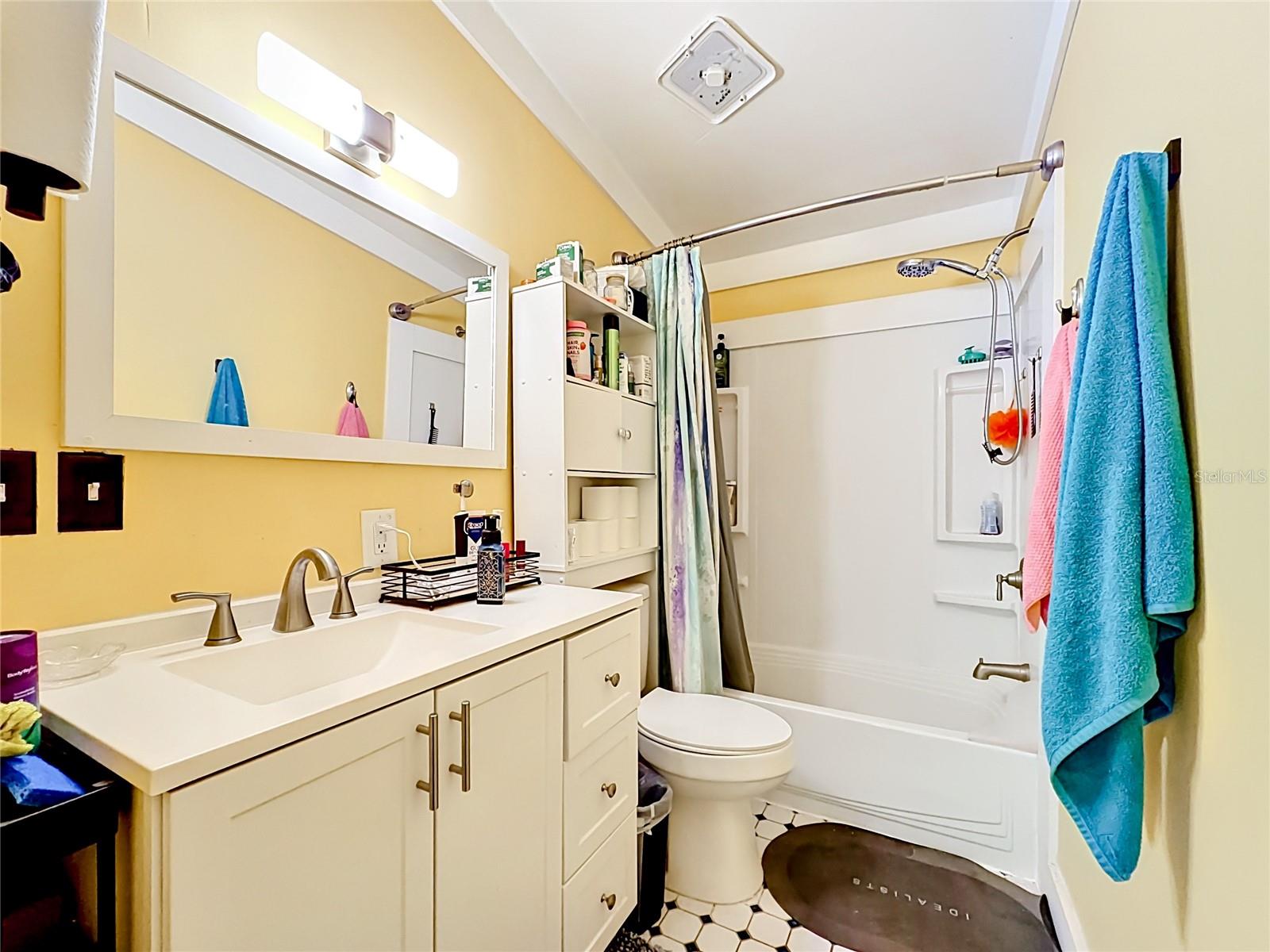 4300 NE 132ND CT, SILVER SPRINGS, FL — photo 23