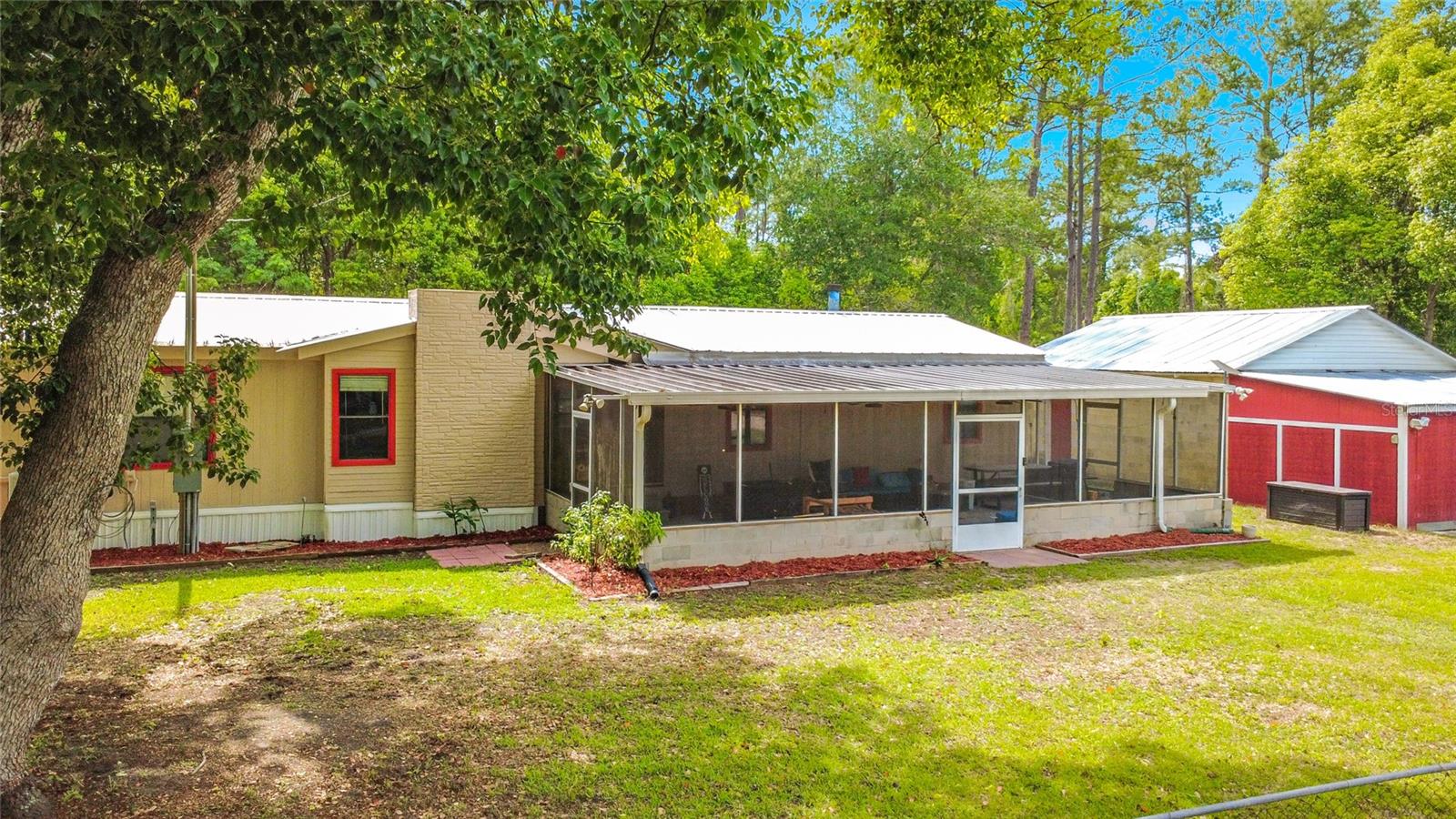 4300 NE 132ND CT, SILVER SPRINGS, FL — photo 38