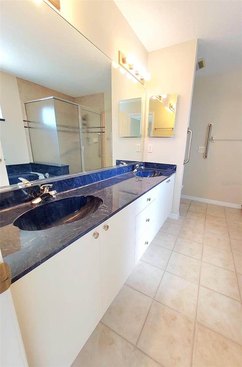 1102 NE 21ST TER, OCALA, FL — photo 12