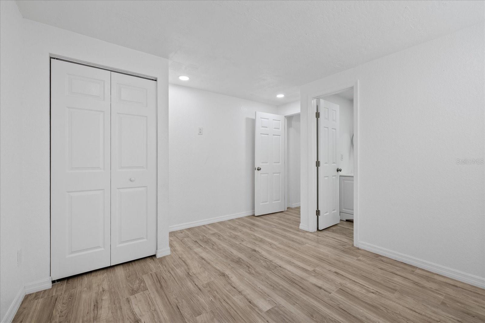 10220 OAK HILL DR, PORT RICHEY, FL — photo 25
