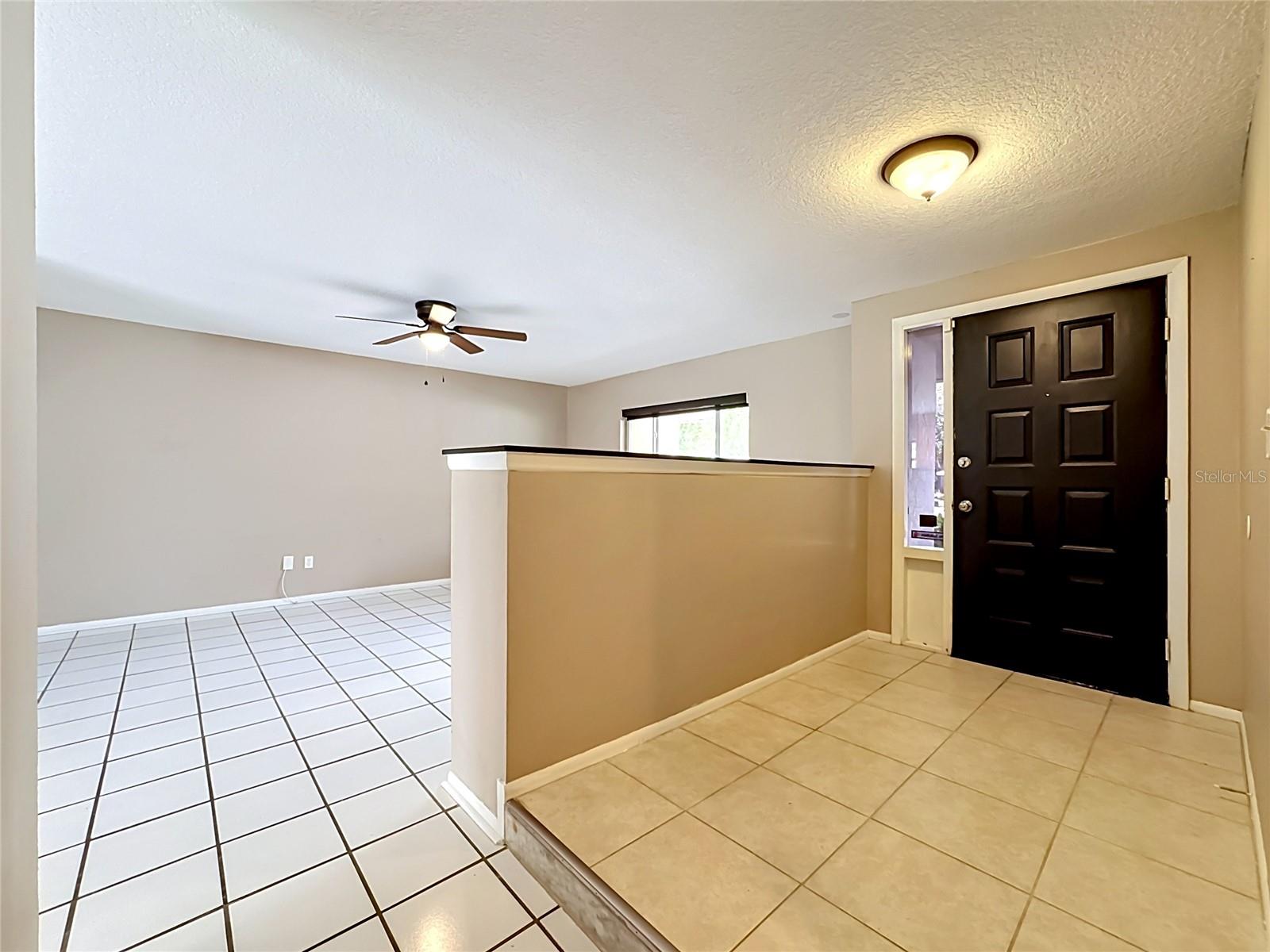601 BRENTWOOD PL, BRANDON, FL — photo 2