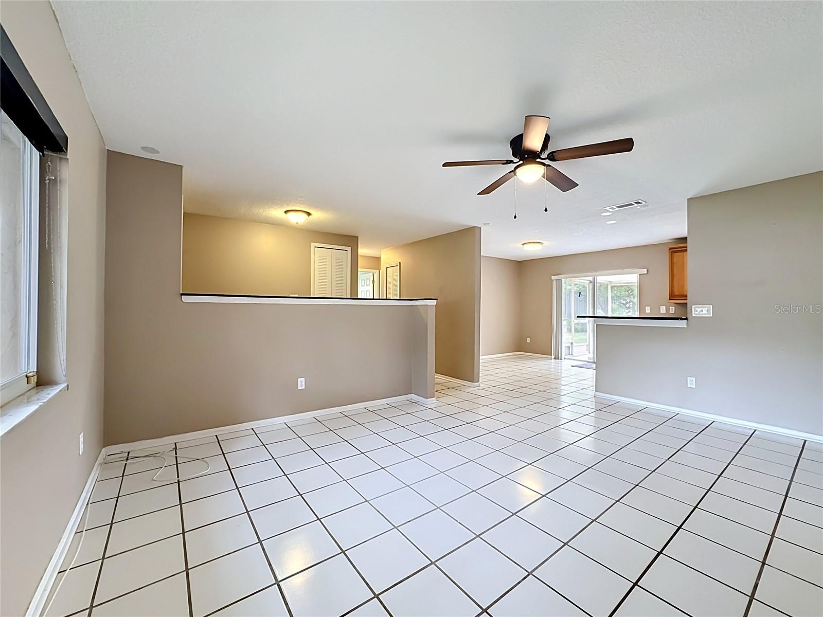 601 BRENTWOOD PL, BRANDON, FL — photo 6