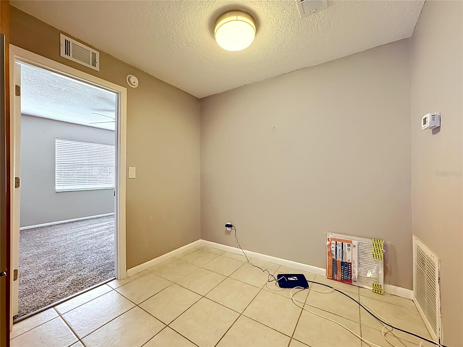 601 BRENTWOOD PL, BRANDON, FL — photo 12