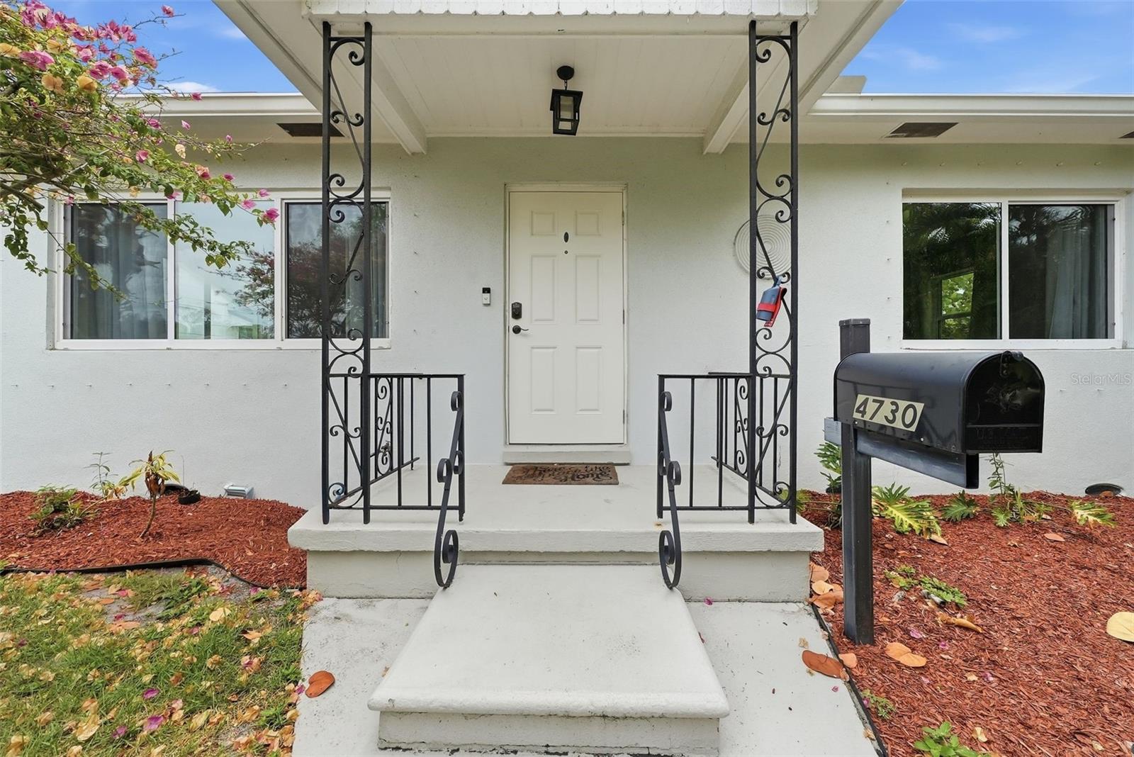4730 BURLINGTON AVE N, ST PETERSBURG, FL — photo 17