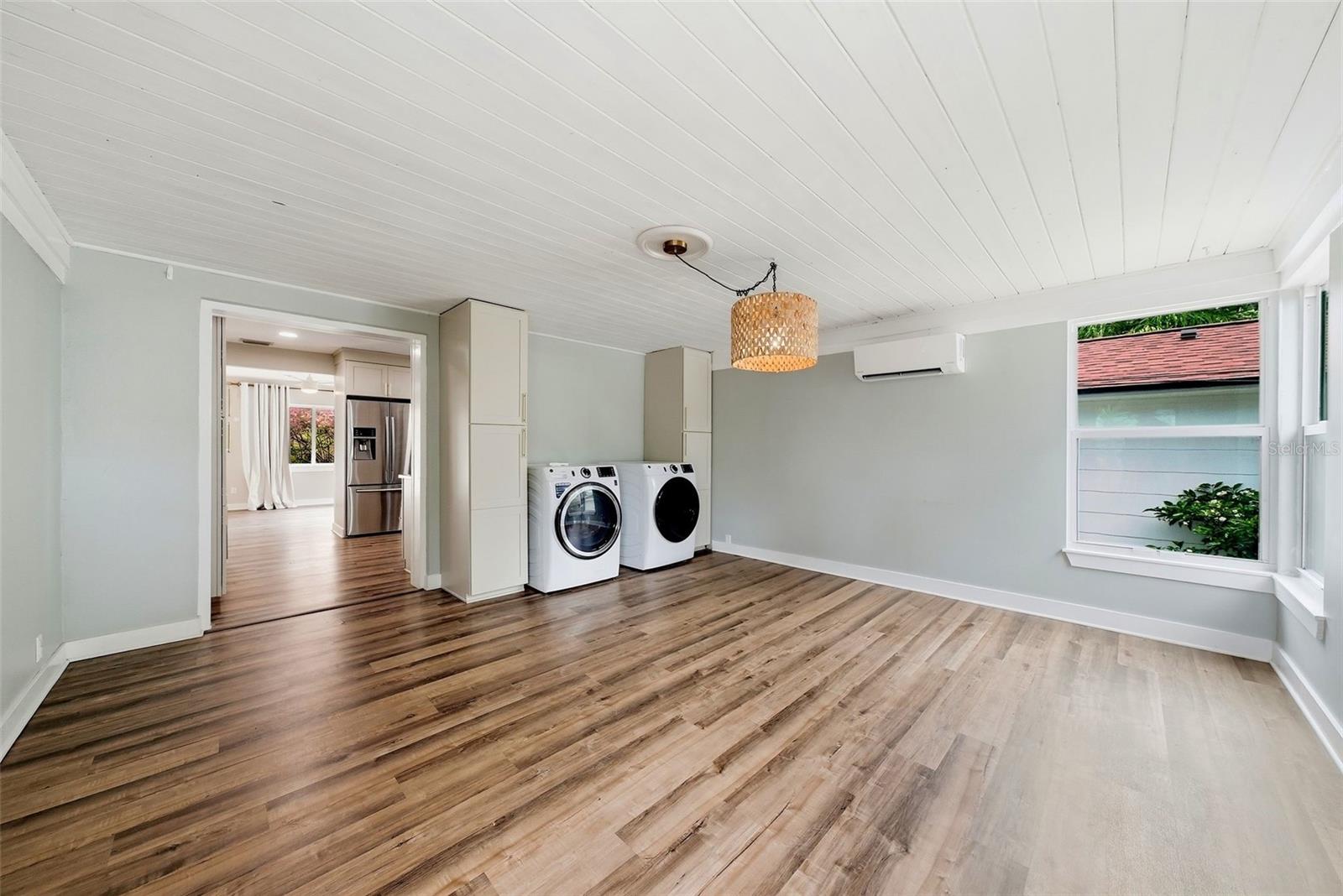 4730 BURLINGTON AVE N, ST PETERSBURG, FL — photo 22