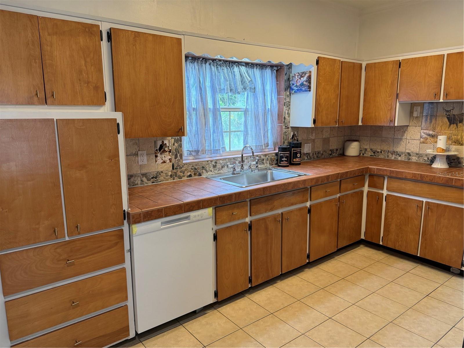 110 N VOLUSIA AVE, PIERSON, FL — photo 16