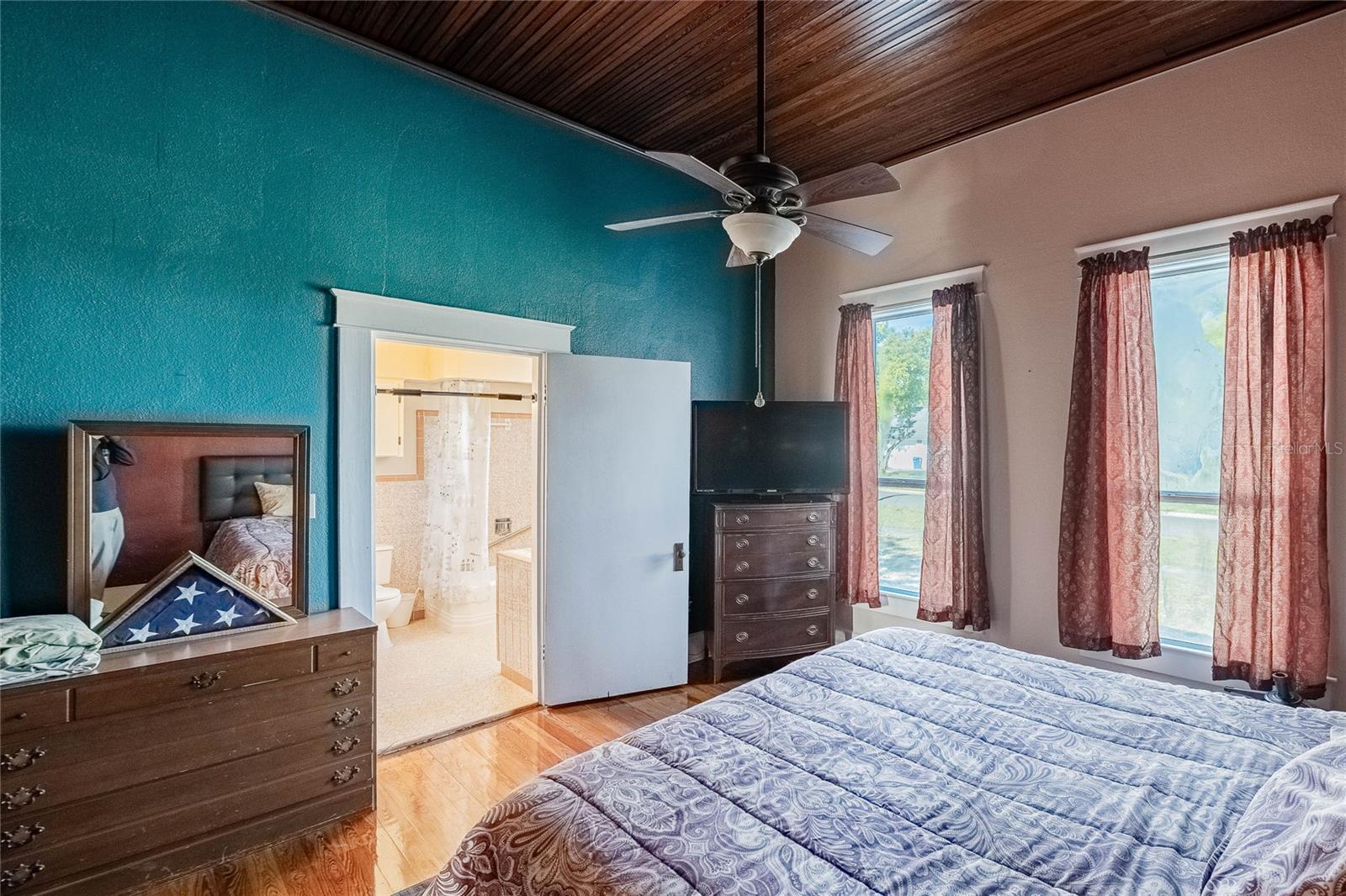102 S LAKESHORE BLVD, LAKE WALES, FL — photo 15