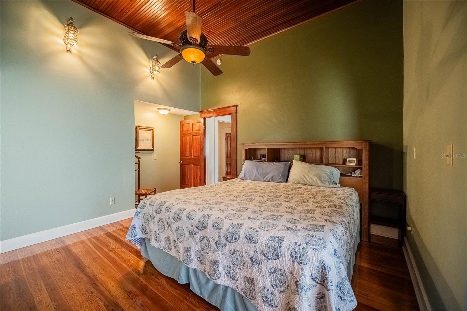 102 S LAKESHORE BLVD, LAKE WALES, FL — photo 24