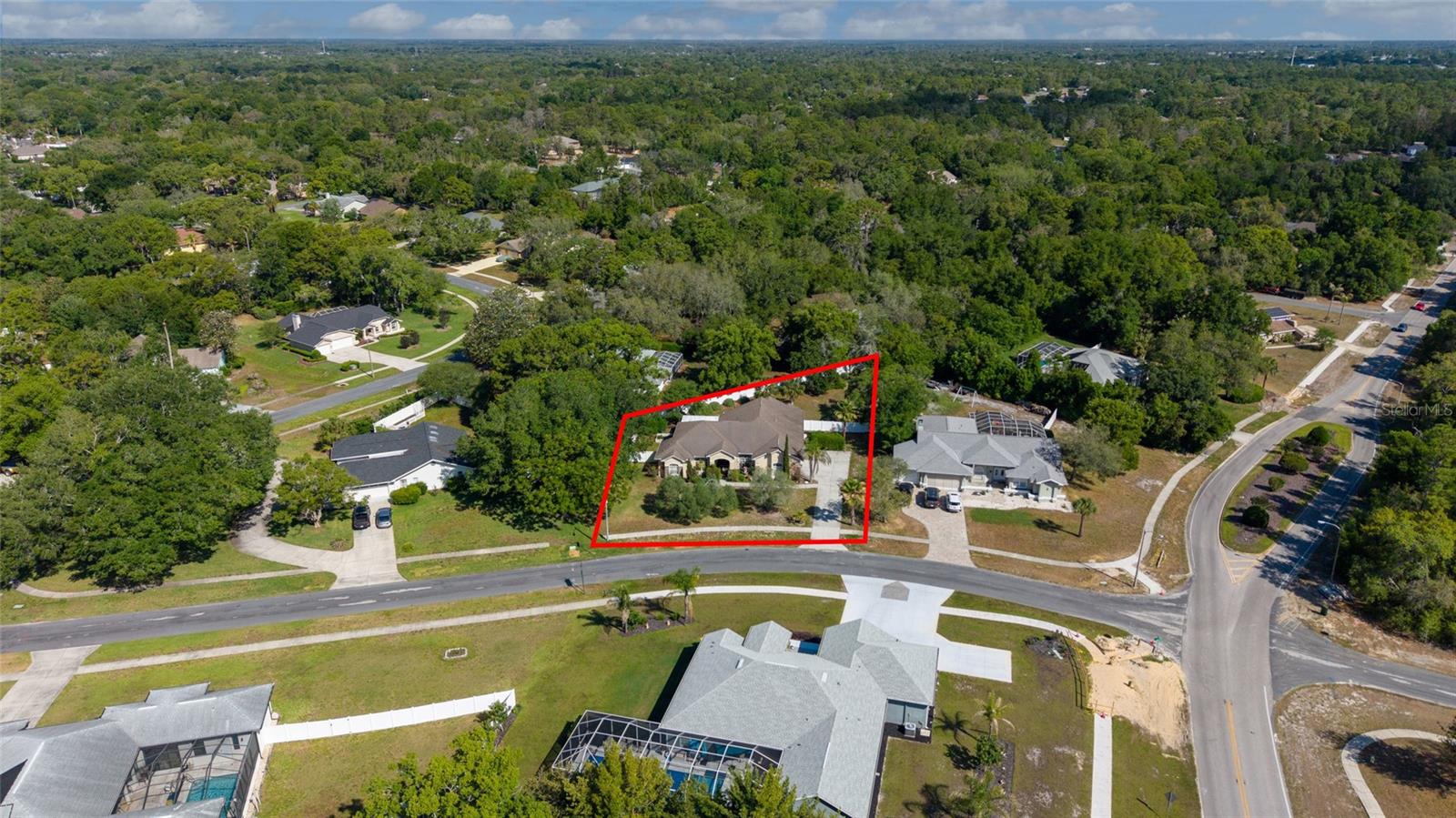 13189 JESSICA DR, SPRING HILL, FL — photo 2