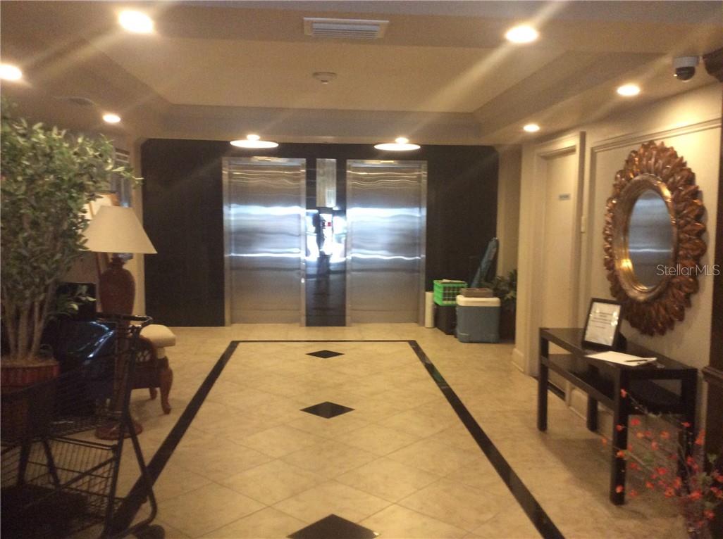 33 S GULFSTREAM AVE #1001, SARASOTA, FL — photo 4