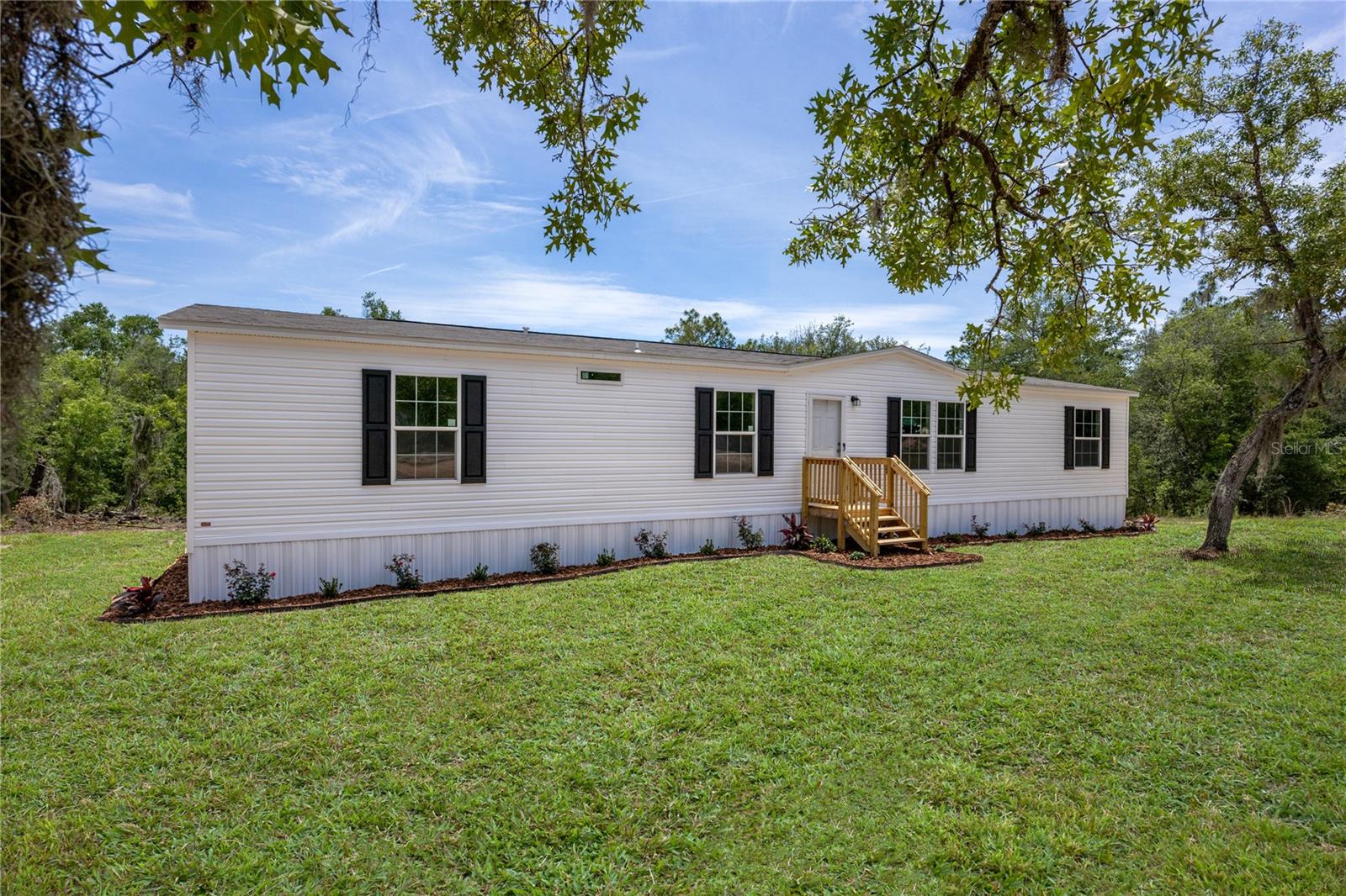 119 LONDON AVE, INTERLACHEN, FL