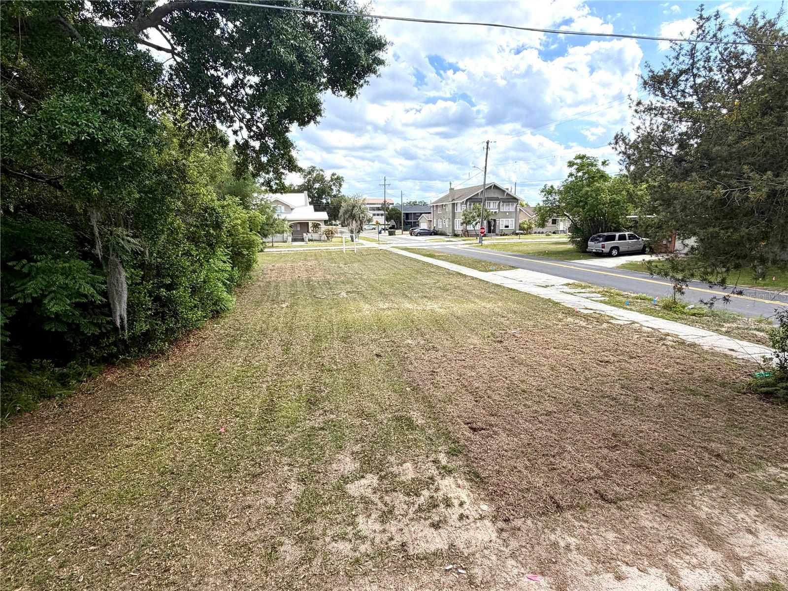 203 AVENUE C NE, WINTER HAVEN, FL — photo 4