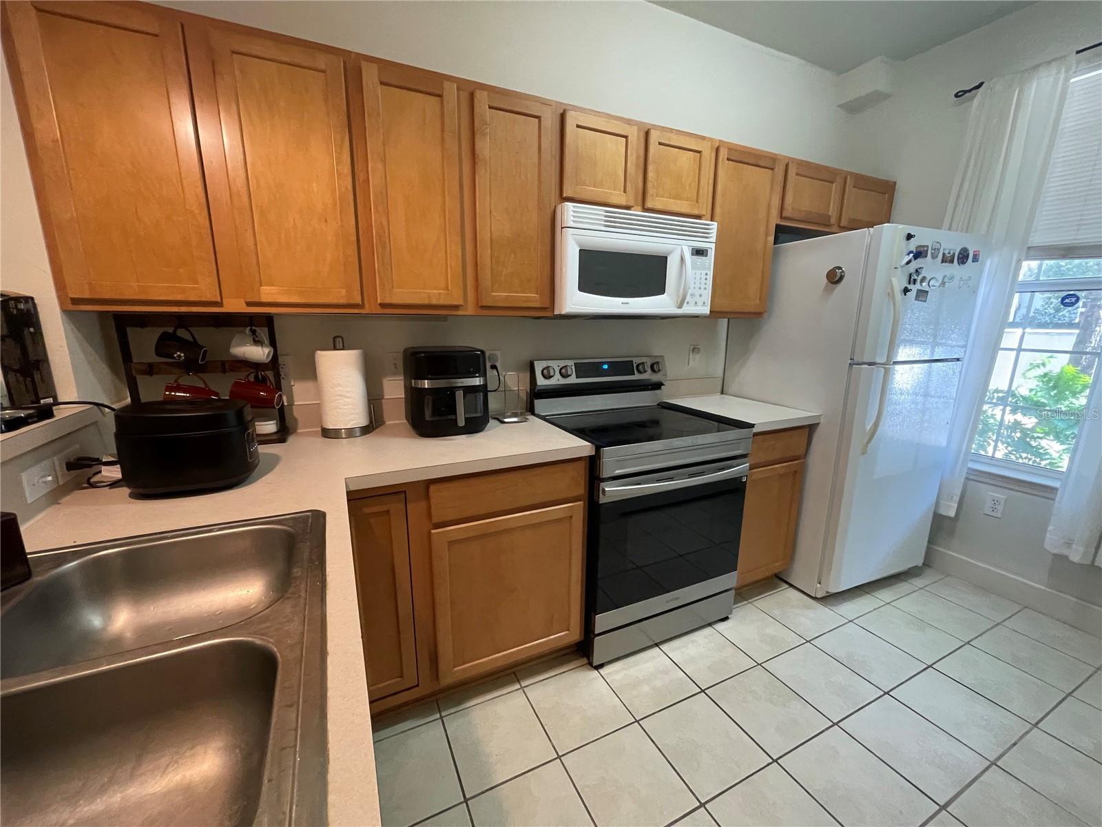 905 NW 21ST AVE #905, GAINESVILLE, FL — photo 2