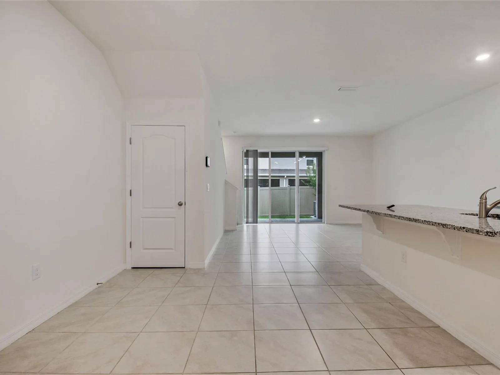1242 LIDO DR, HOWEY IN THE HILLS, FL — photo 12