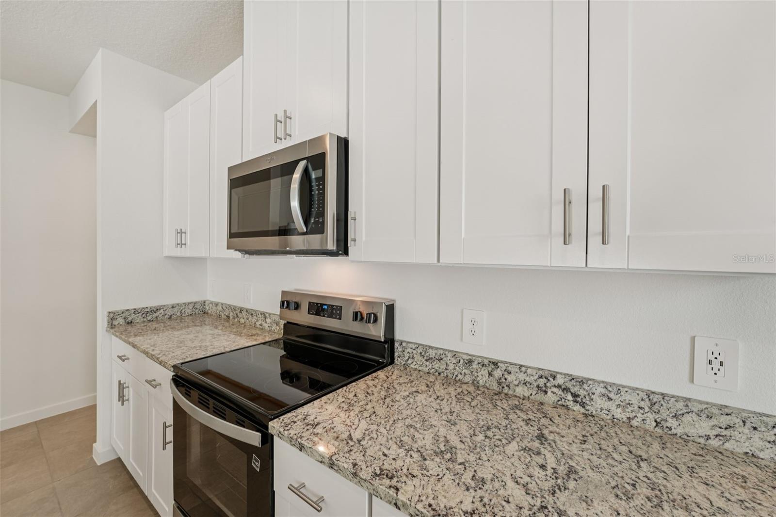 104 WANDERING CREEK WAY, PALM COAST, FL — photo 4