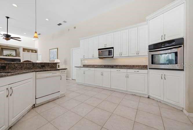 4208 SW 96TH DR, GAINESVILLE, FL — photo 12
