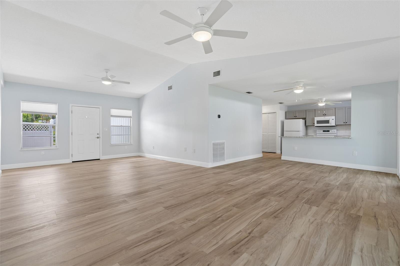 1218 SE 5TH AVE, CRYSTAL RIVER, FL — photo 15