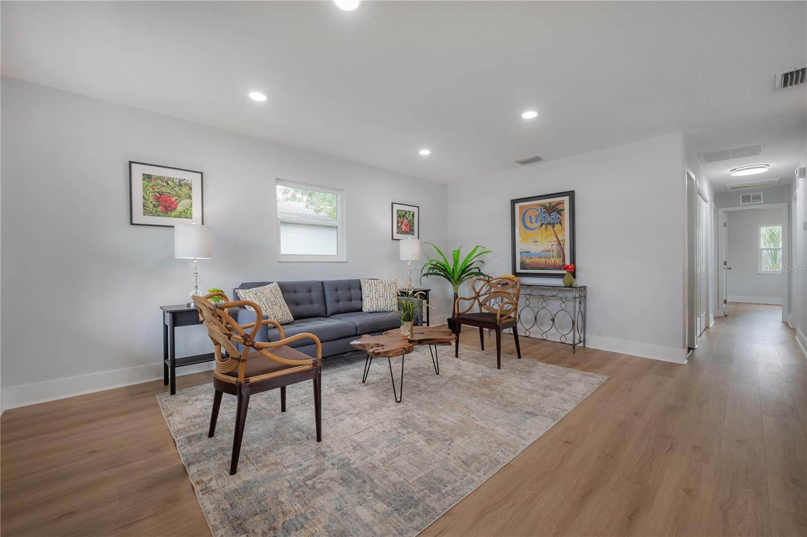 1911 W CHERRY ST, TAMPA, FL — photo 4