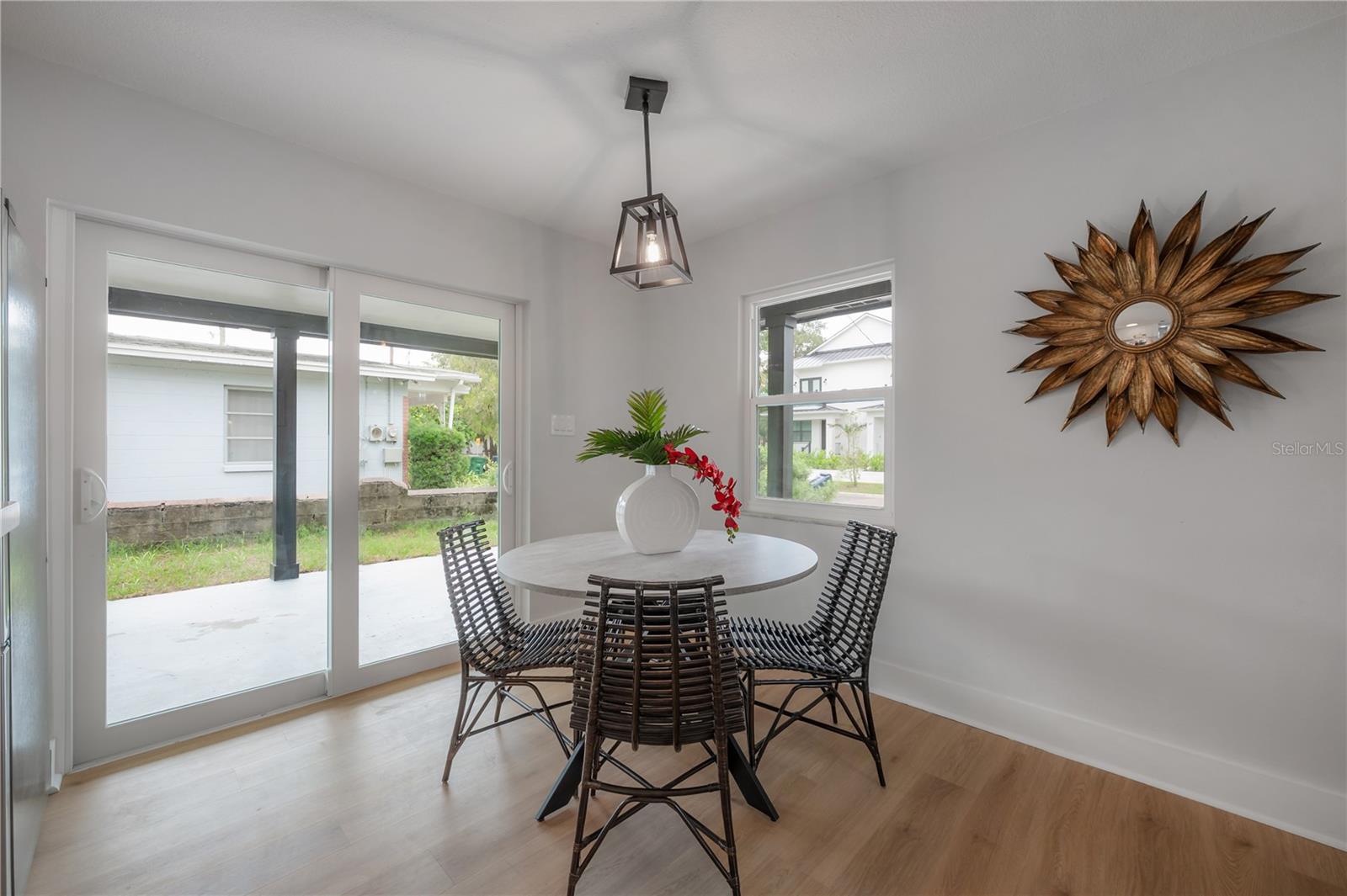 1911 W CHERRY ST, TAMPA, FL — photo 7