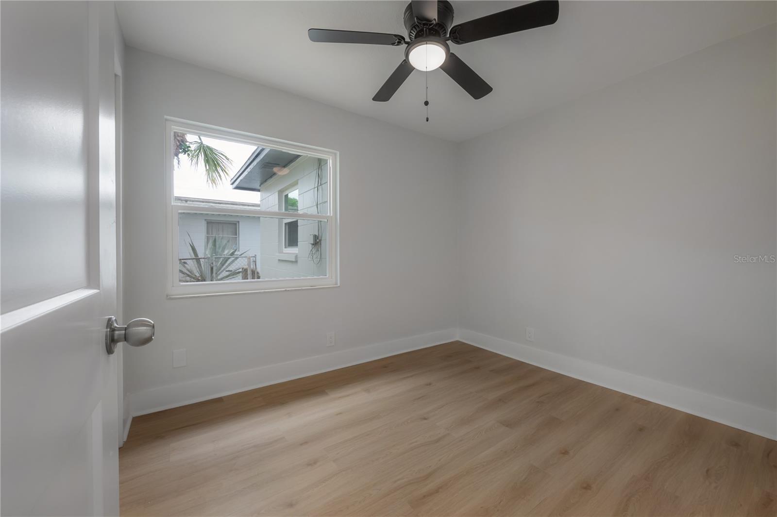 1911 W CHERRY ST, TAMPA, FL — photo 22