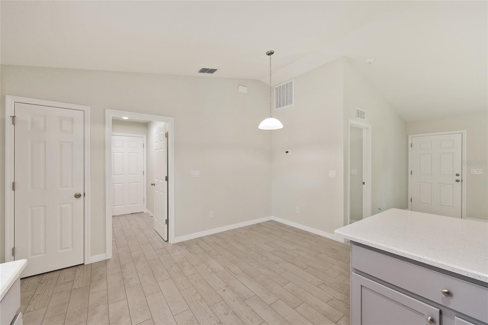 16 REDWOOD TRCE, OCALA, FL — photo 24